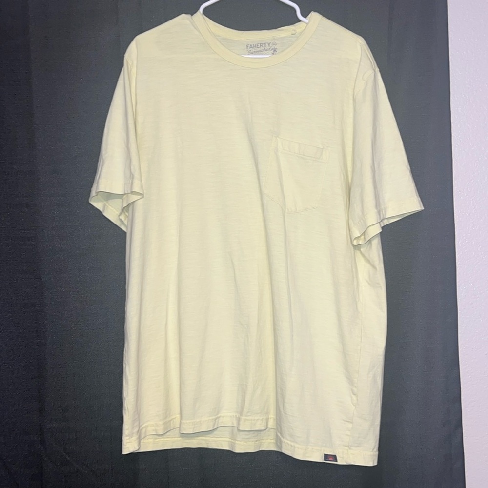 Faherty Short Sleeve Tee - Light Yellow